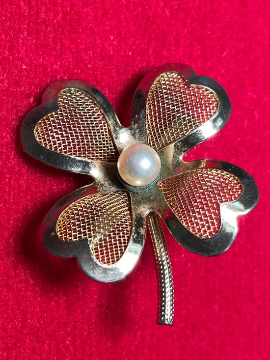Coro Jewelry - Coro Gold-Tone Four-Leaf Clover Brooch